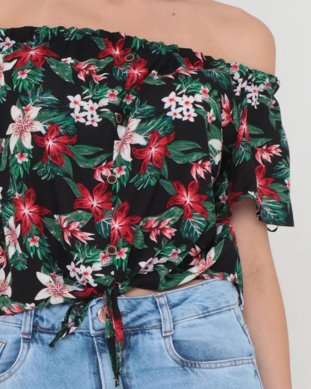Blusa-9577-Estampada-C-No-E-Botoes---Preto-Floral
