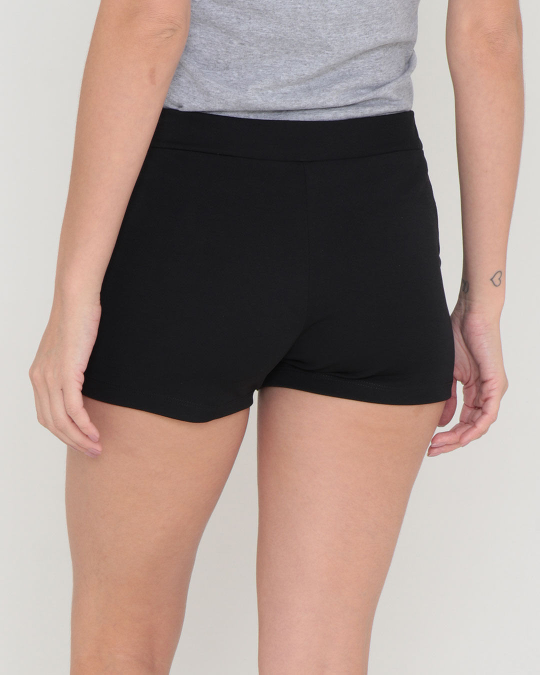 Shorts-Malha-Crepe--3077---Preto