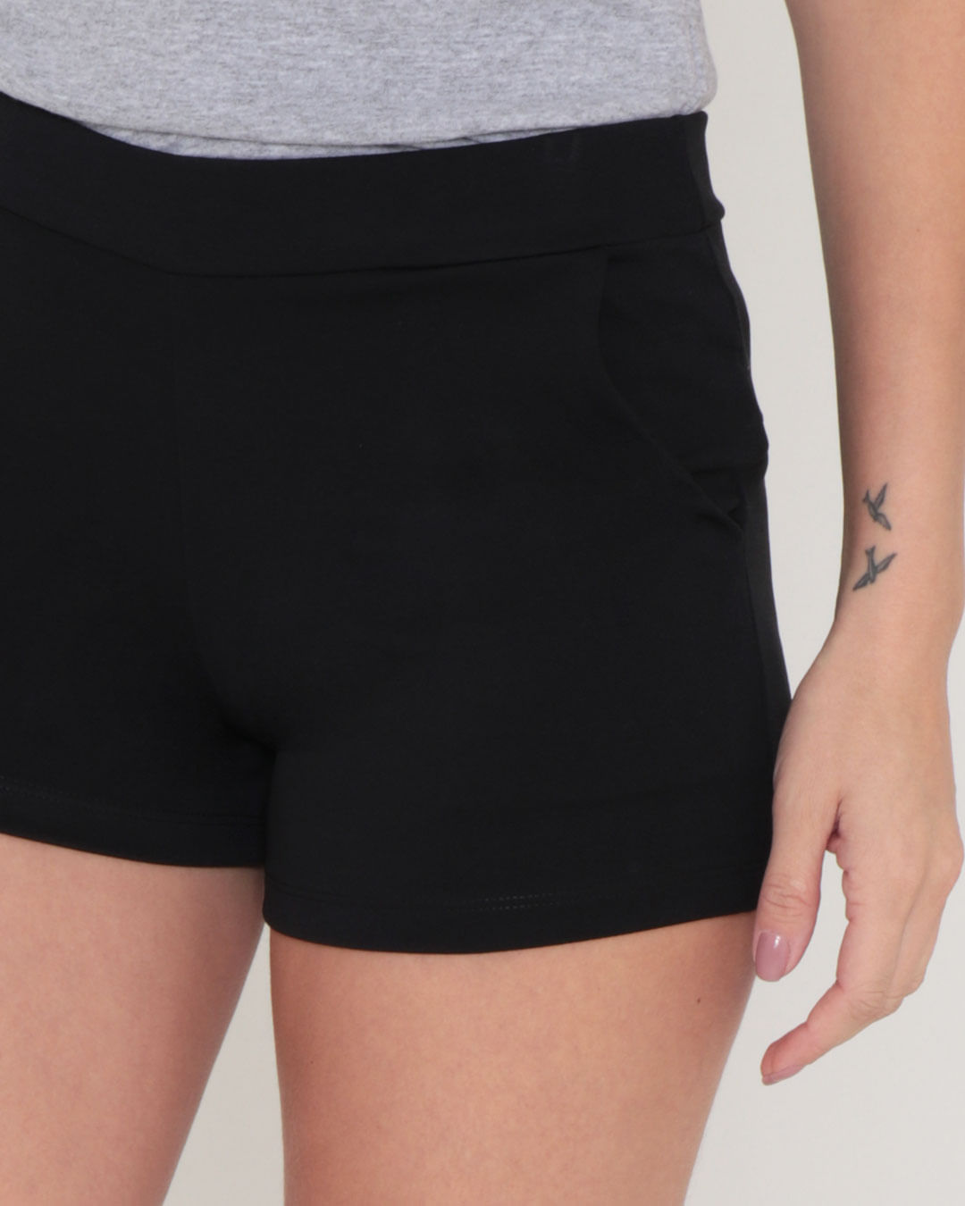 Shorts-Malha-Crepe--3077---Preto