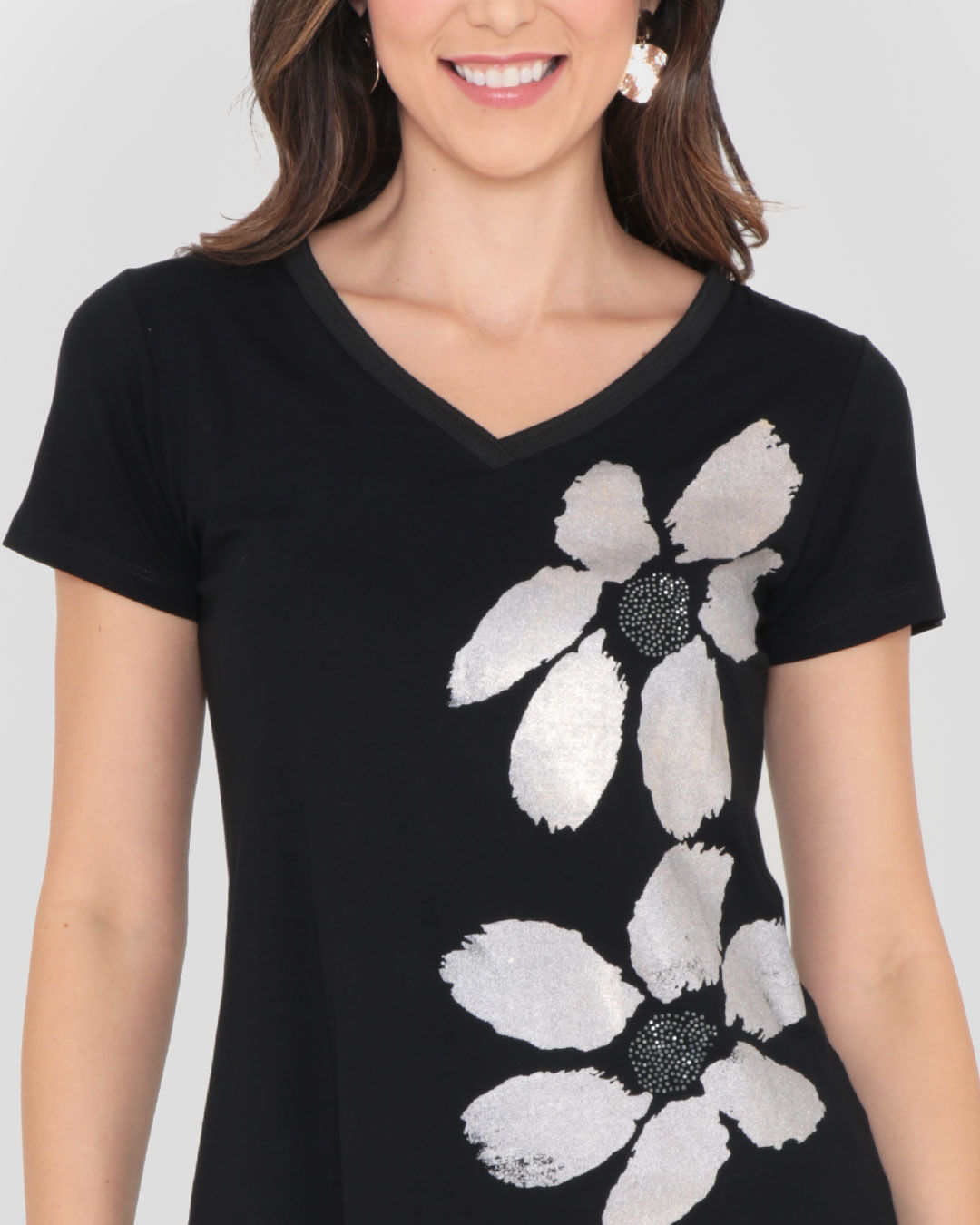 Blusa-Vt072-Gola-V-C-Retilinea-Mc---Preto