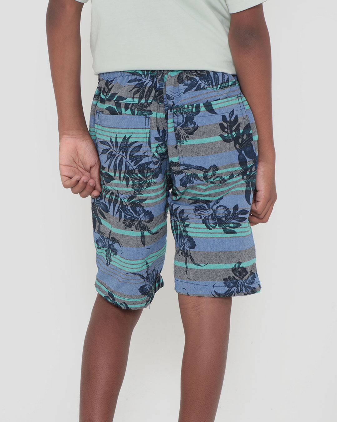 Bermuda-46125-Folhas-M-1016---Azul-Floral