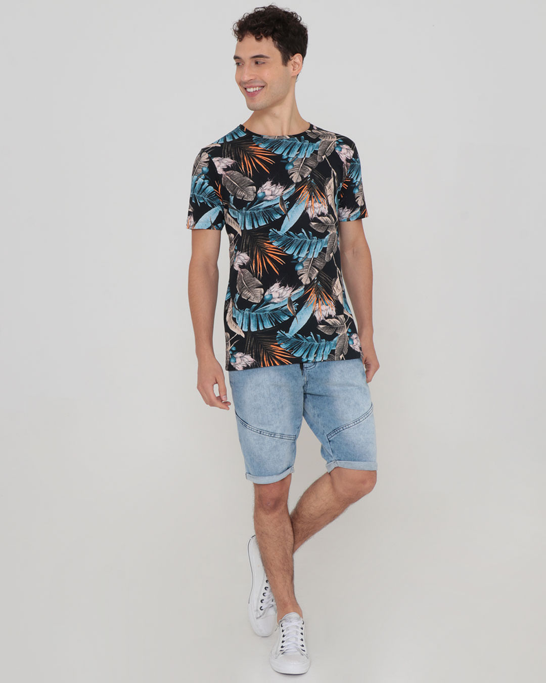 Camiseta-P0538-Fashion-Pgg---Preto-Floral