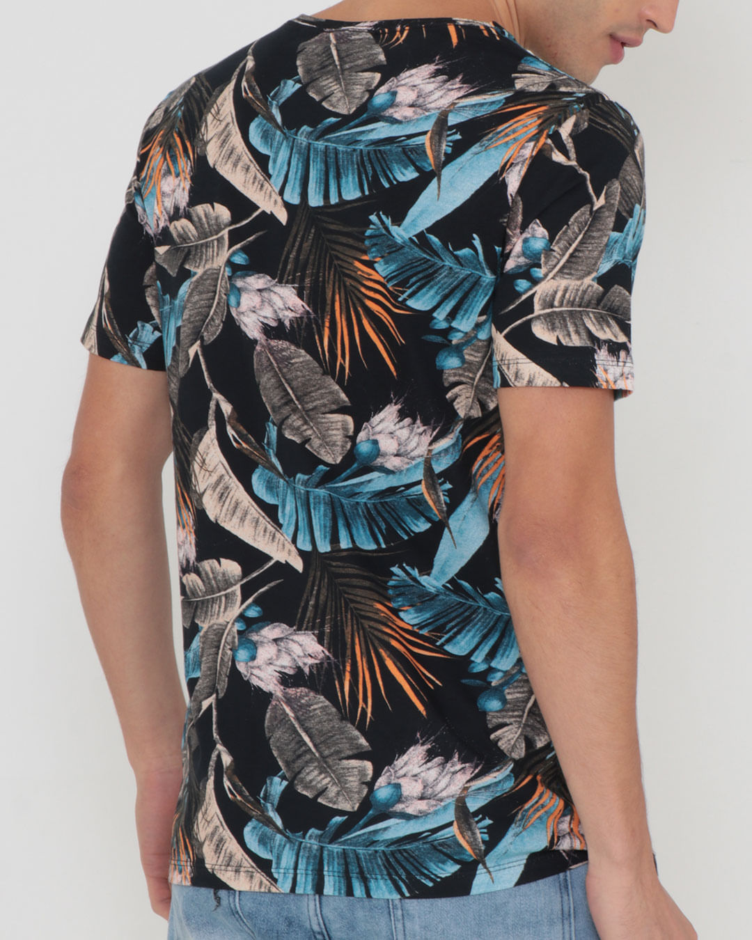 Camiseta-P0538-Fashion-Pgg---Preto-Floral
