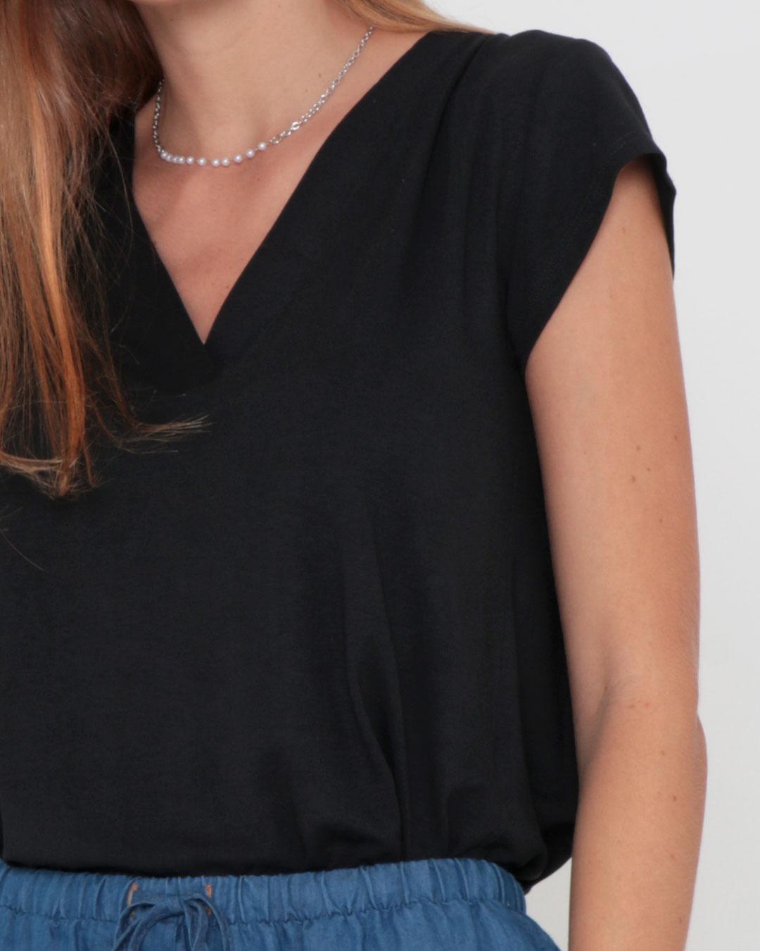 Blusa-2812-Gola-V-Mc---Preto