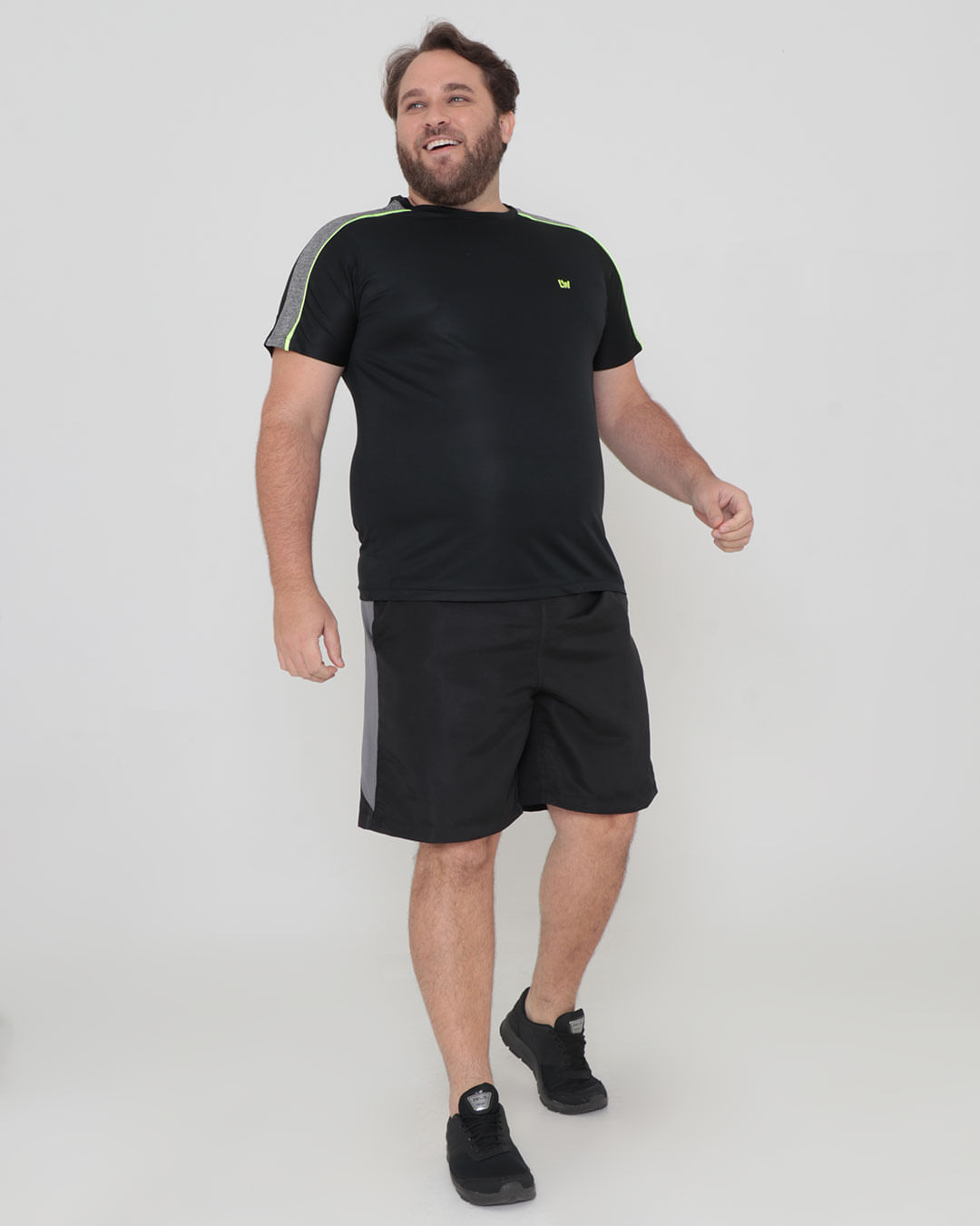 Camiseta-11154p-Com-Recortes-Plus---Preto
