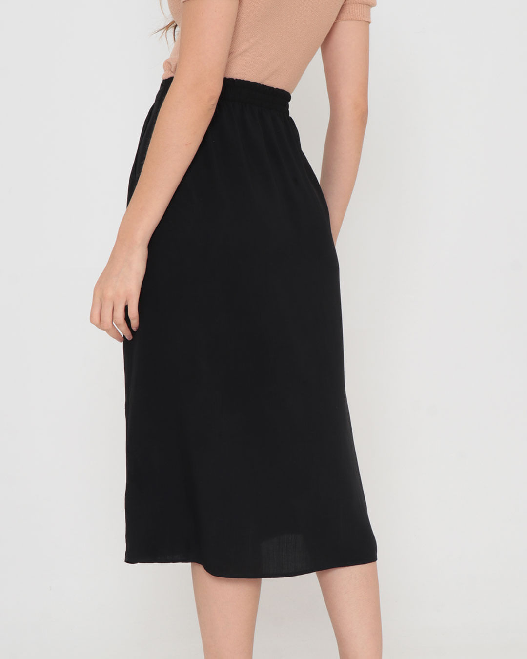 Saia-7877--C-Botoes---Preto