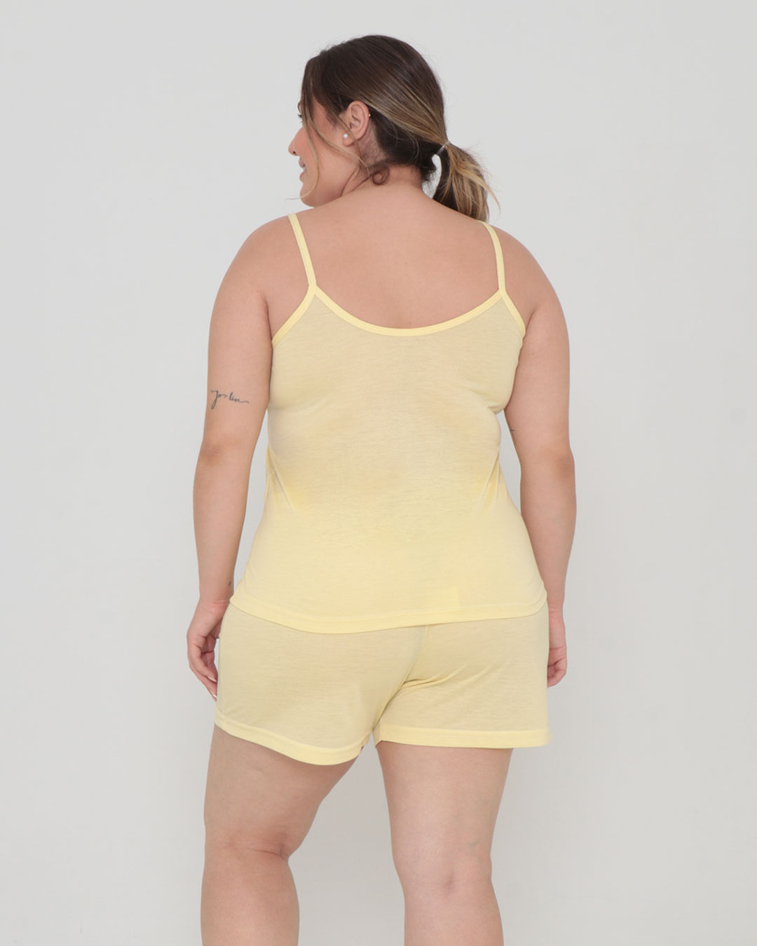 Shortl-Doll-Tg-Alca-Silk-Blusa---Amarelo-Claro