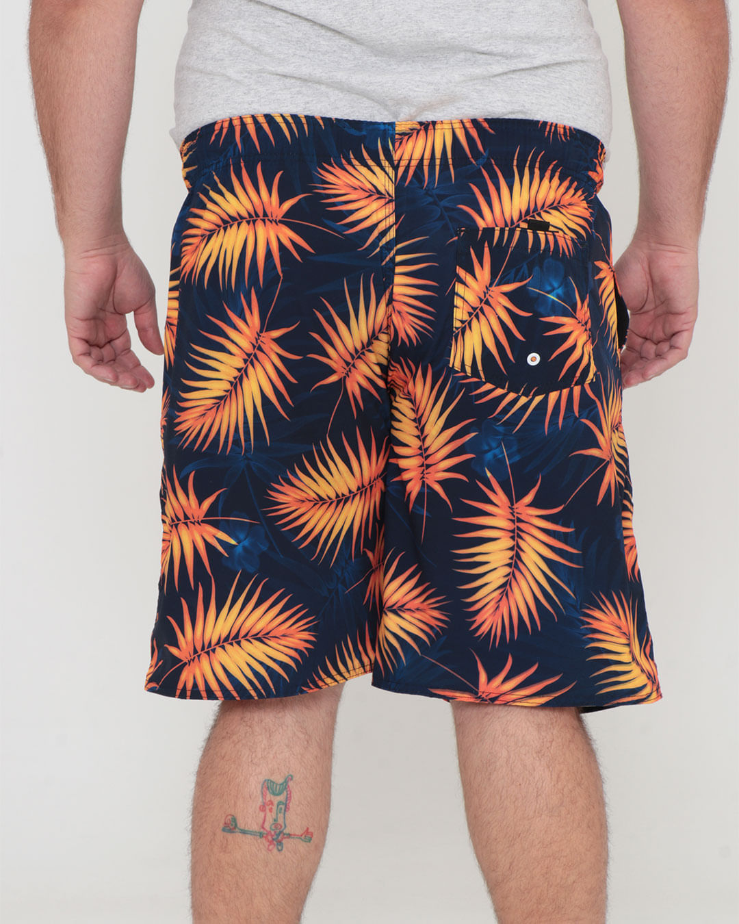 Bermuda-Elastano-41-Cos-Elas-G1g4---Marinho-Floral