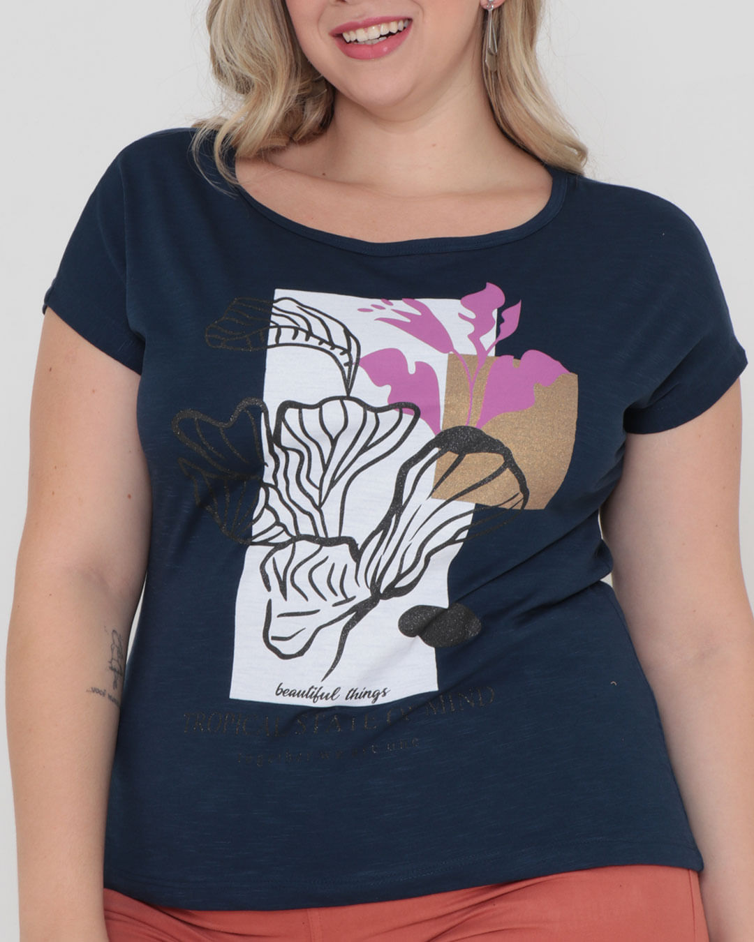 Blusa-3451-Marinho-Estampa-Quadro---Marinho