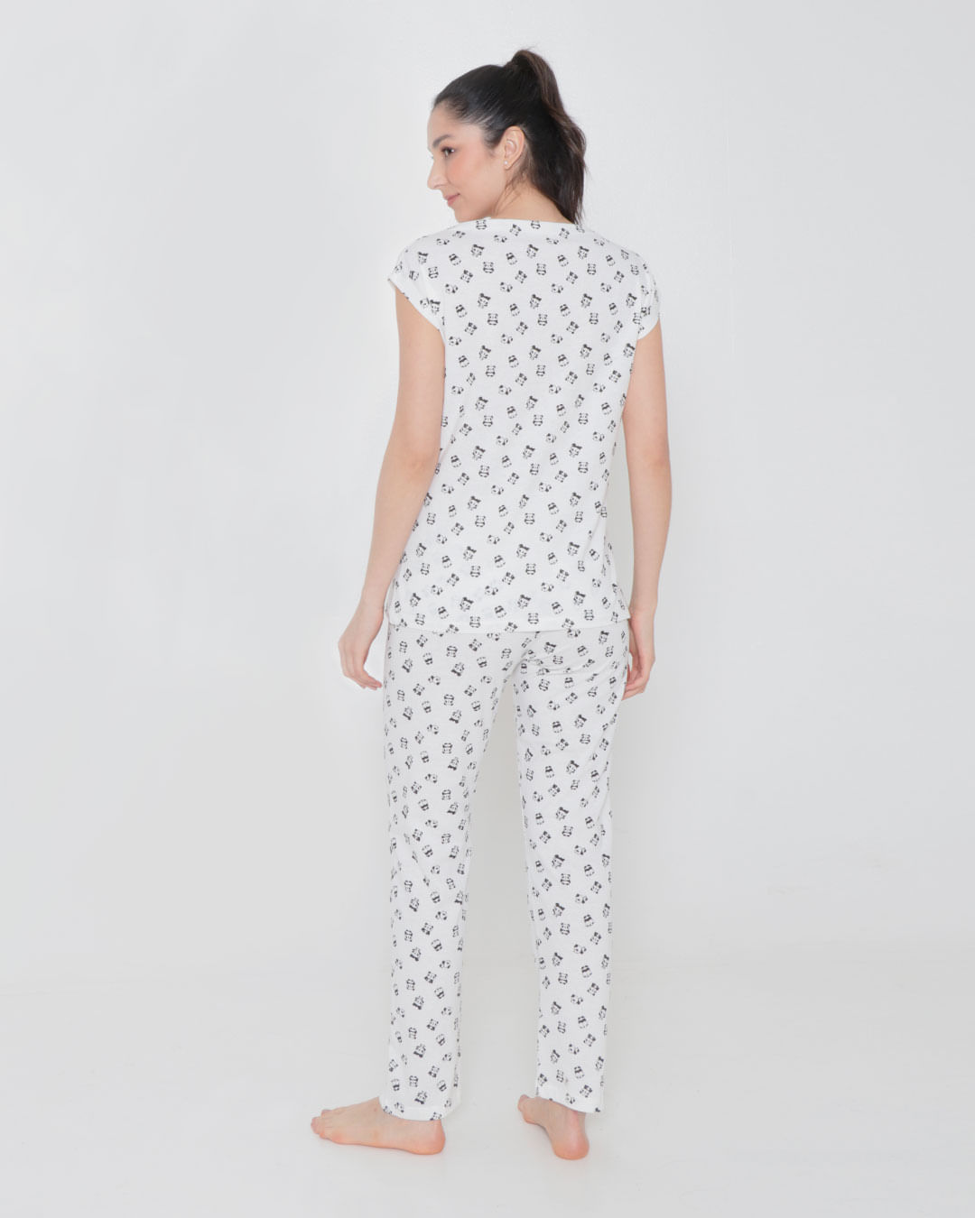 Pij-Mc-Cc-Longa-Estamp8004a---Off-White