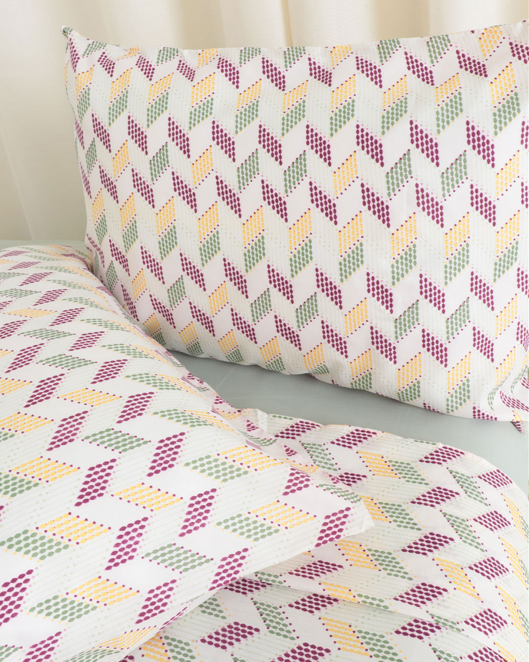 Jogo-De-Cama-Casal-Micro----4-Pecas---Off-White-Geometrico