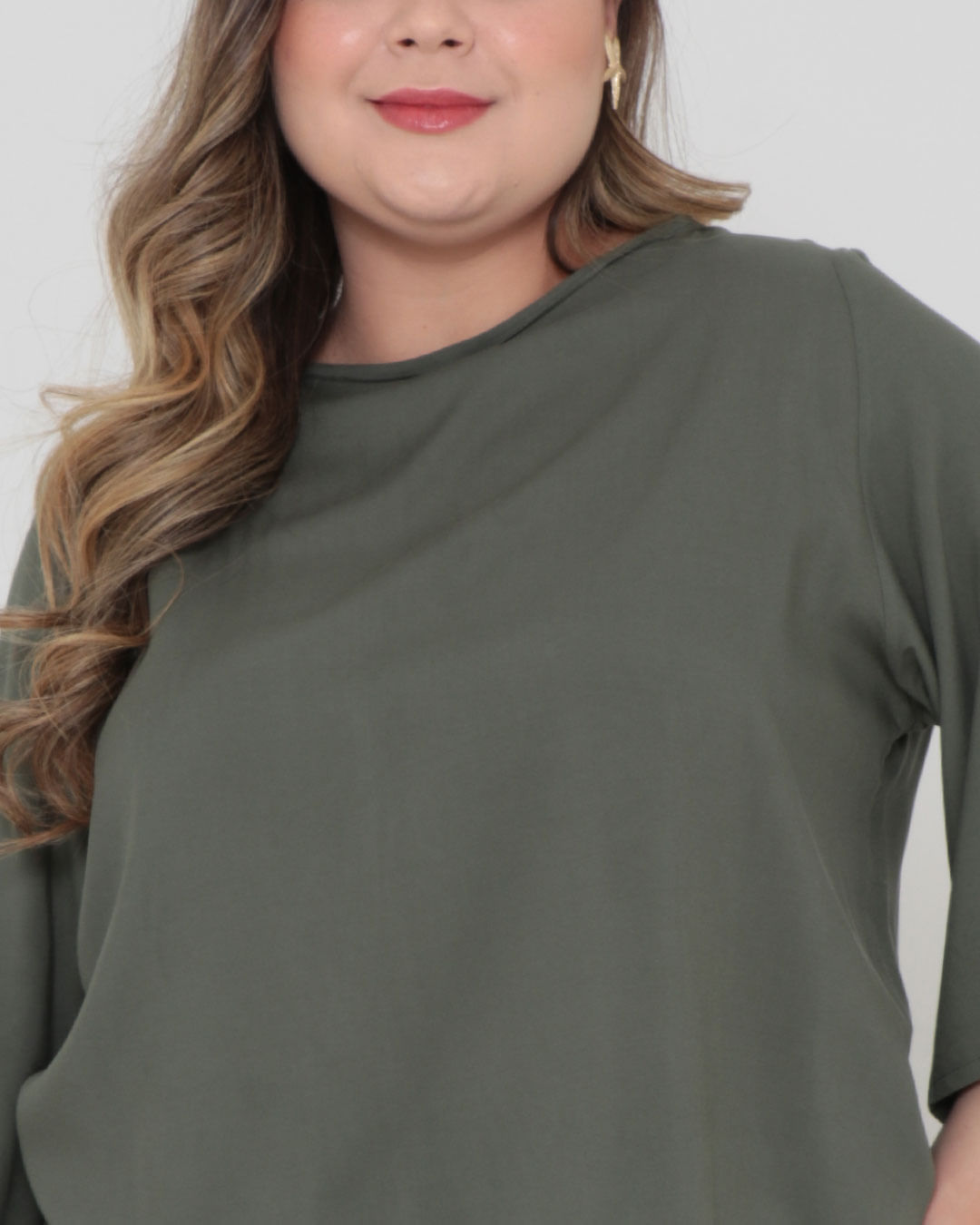 Blusa-Viscose-8354pl-Manga-34-Plus-Size---Verde-Medio