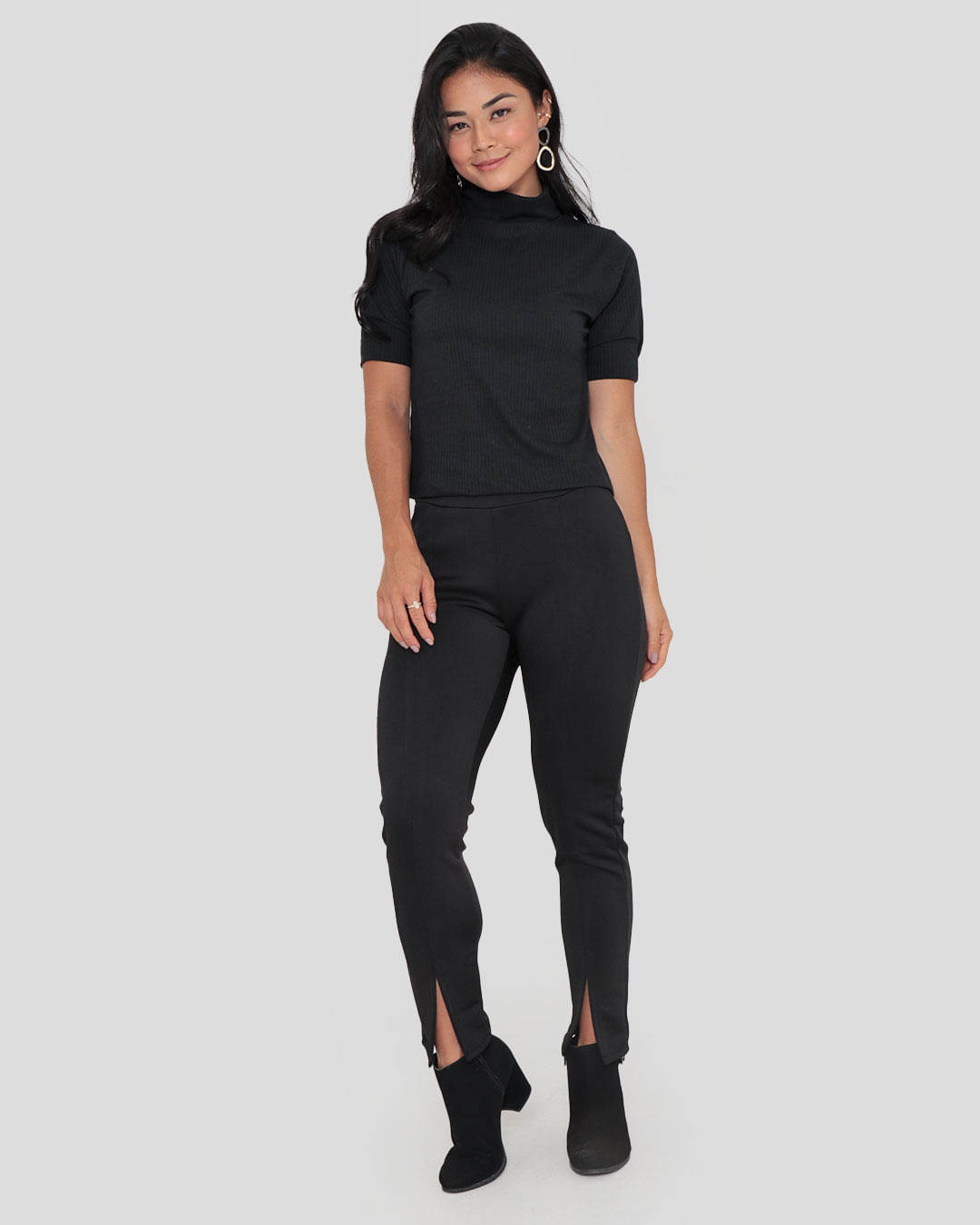 Blusa-22315-Gola-Alta-Canelada---Preto