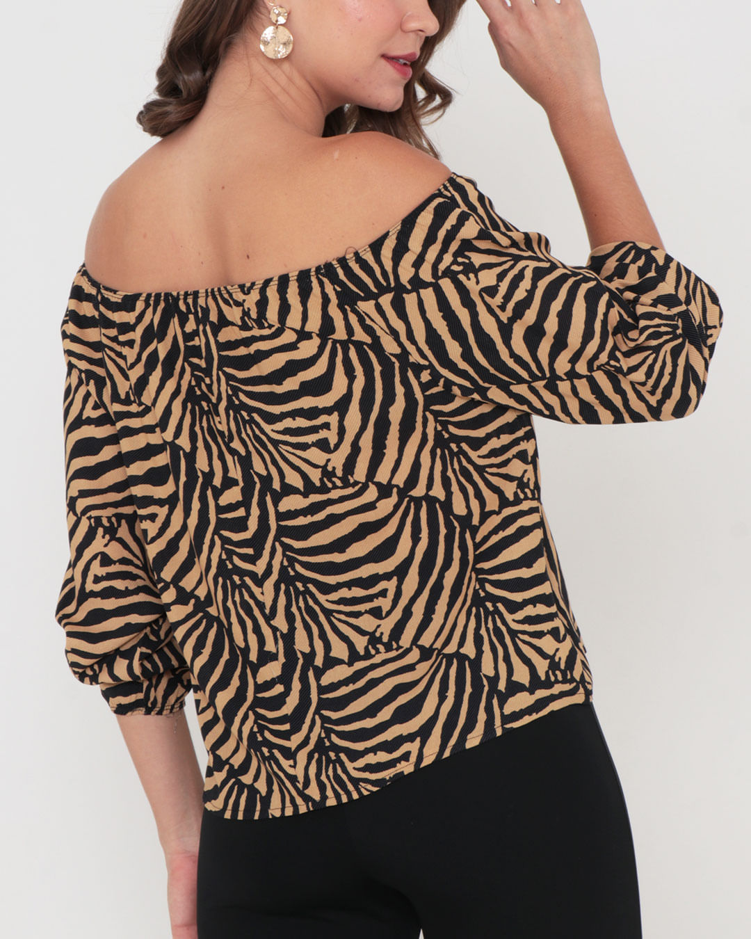 Blusa-8348re-Estamp-Onca-Manga-78---Preto-Outros