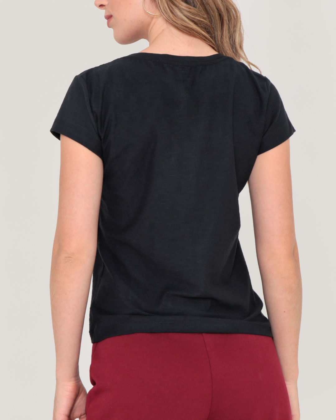 Blusa-Bl715-Flame-Gola-V-Preta---Preto