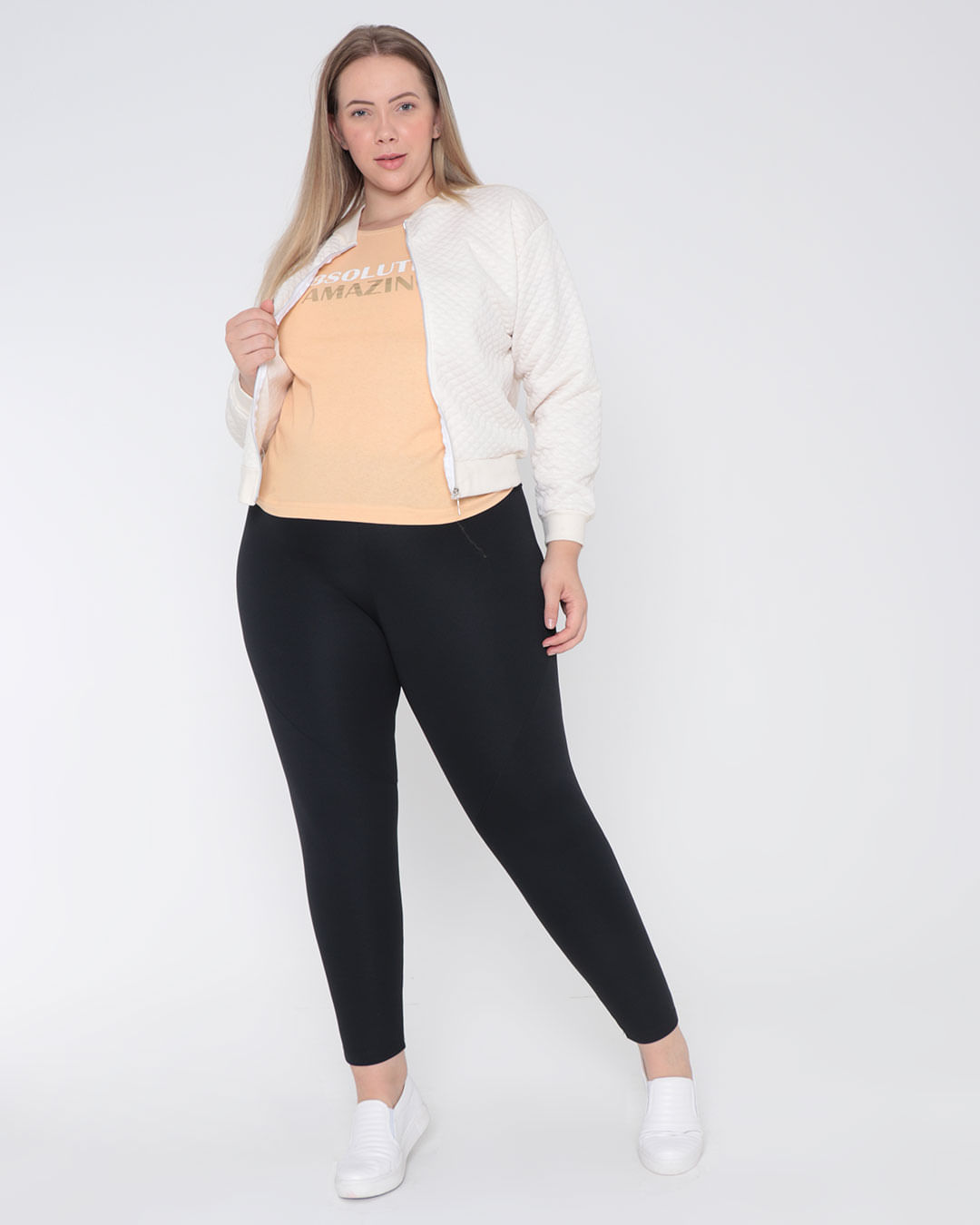 Blusa-22349-Matelasse-Ziper---Bege-Claro