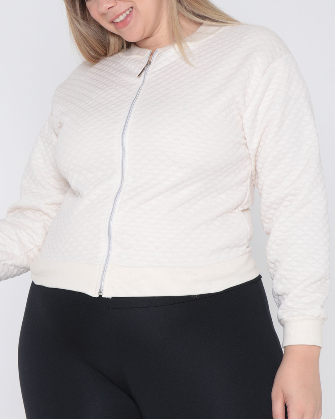 Blusa-22349-Matelasse-Ziper---Bege-Claro