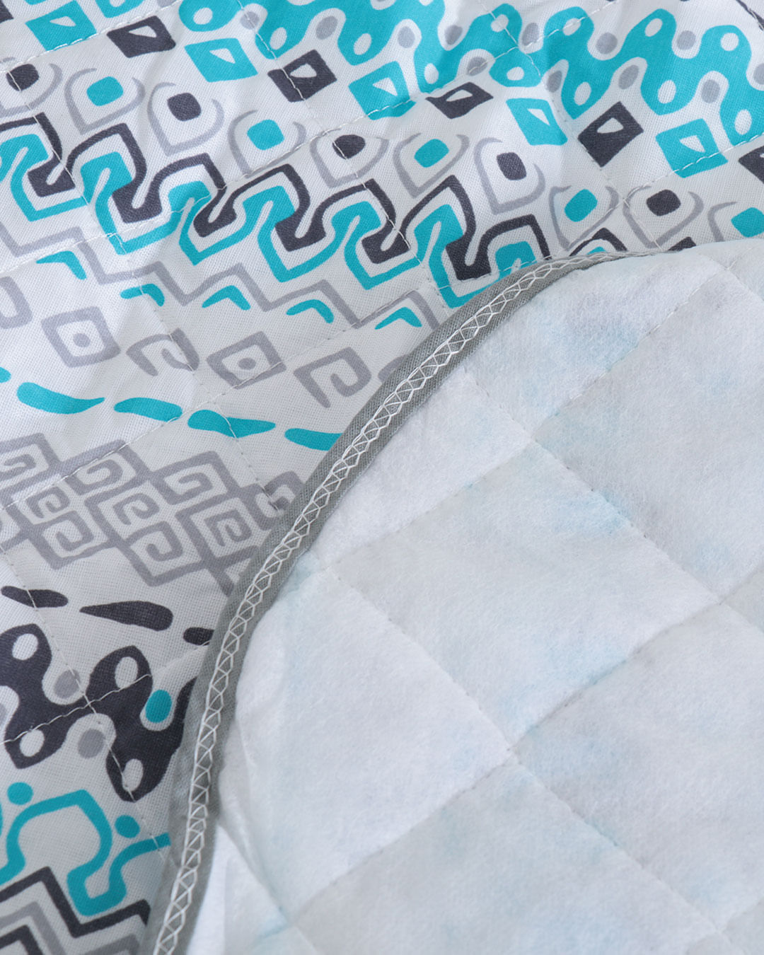 Colcha-Soft-Casal-Arequipa-Cinza----1-Pc---Cinza-Geometrico