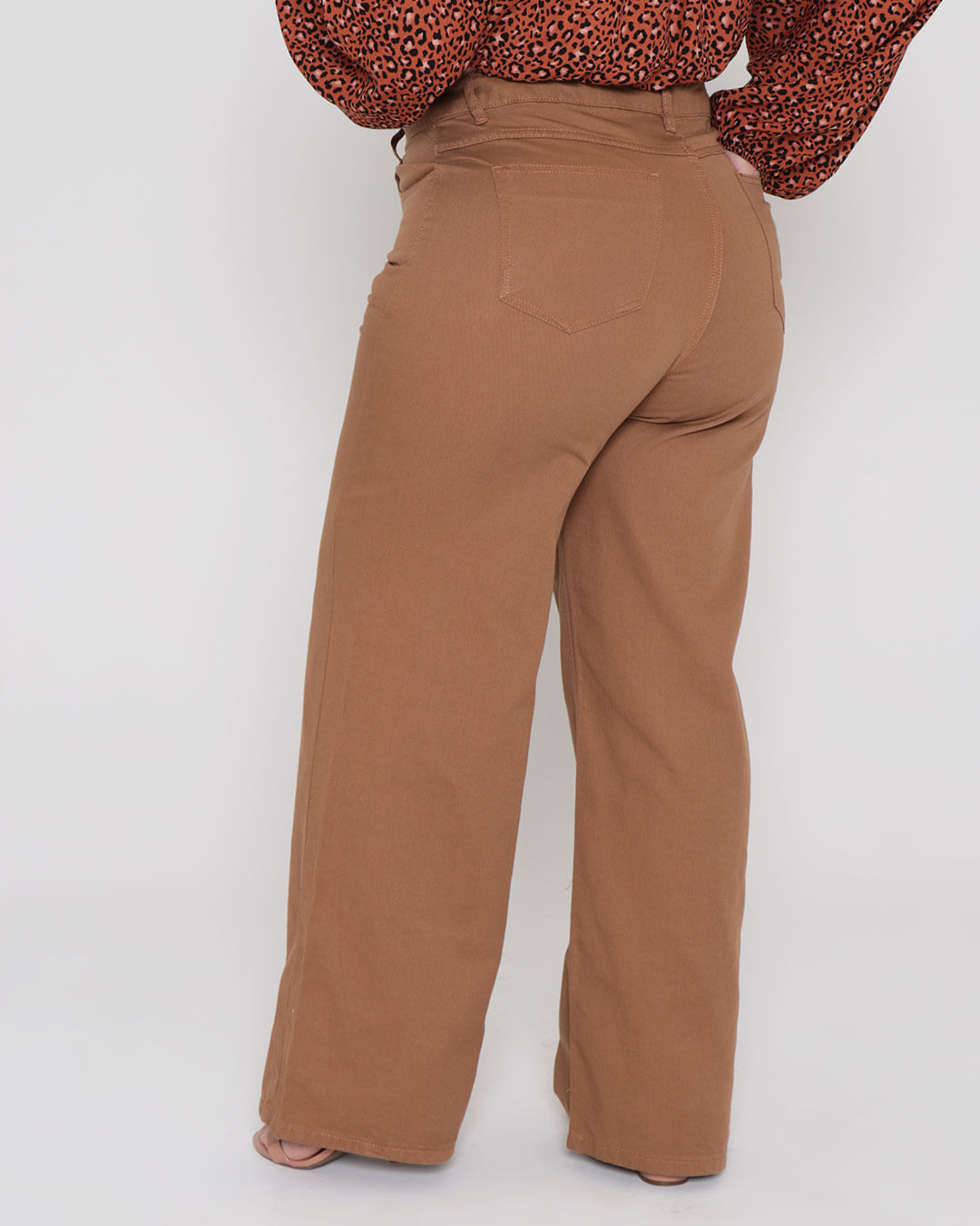 Calca-5015234--Srj-Wide-Cp-Fem-Ad---Marrom-Medio