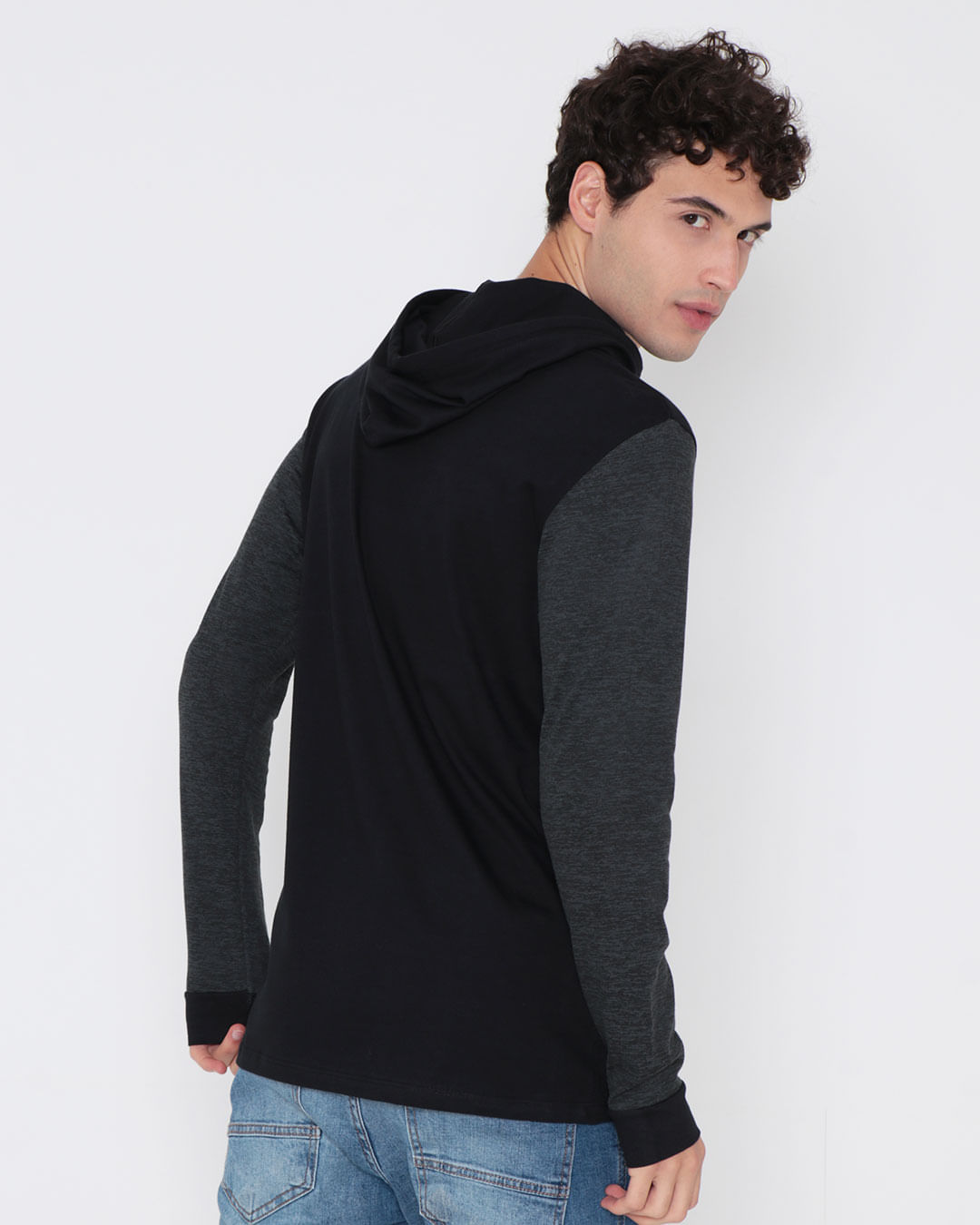 Camiseta-4b791-Capuz-Ml---Preto