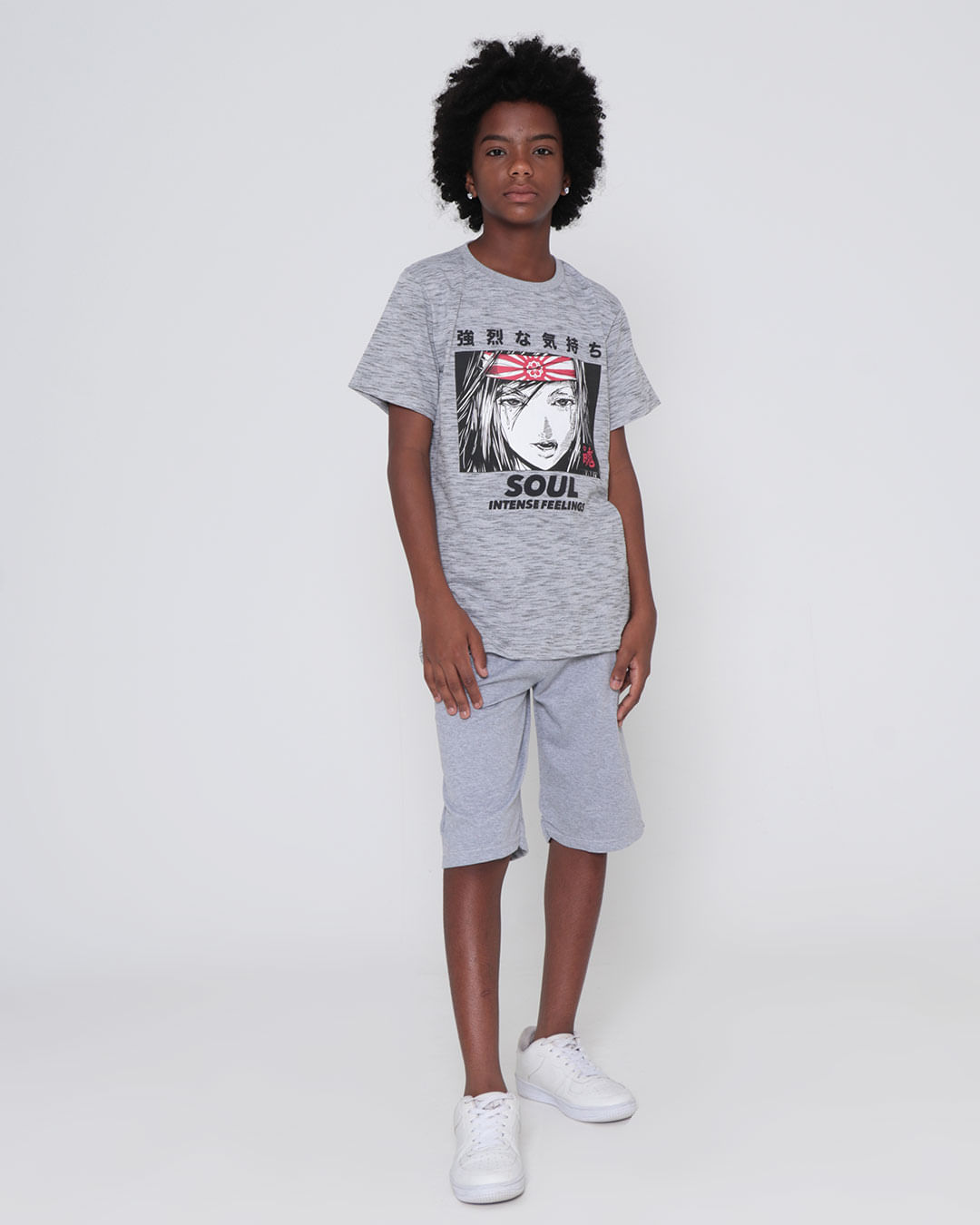 Camiseta-T35054-Mc-M-1016-Anime---Cinza-Claro