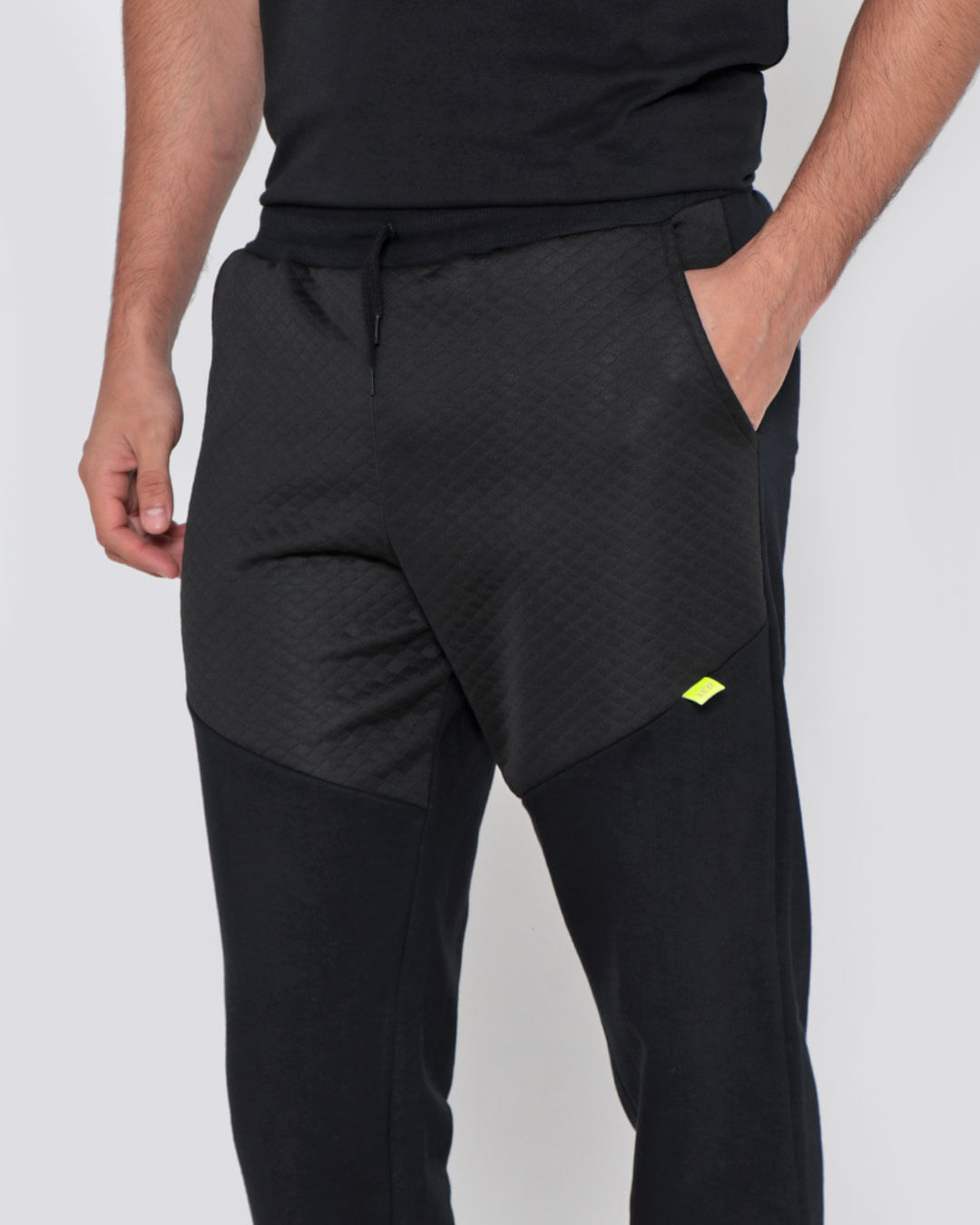 Calca--185-Matelasse---Preto