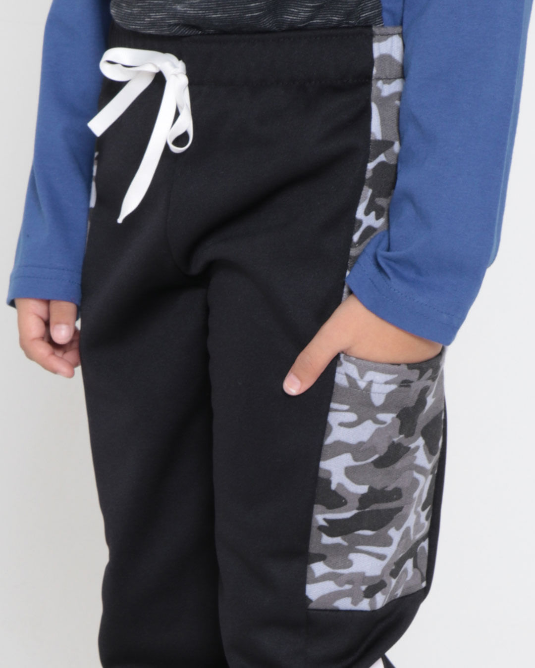Calca-T222383-Hel-M-48-Dino---Preto