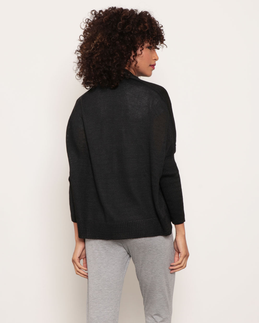 Capa-746-Tricot-Longa---Preto