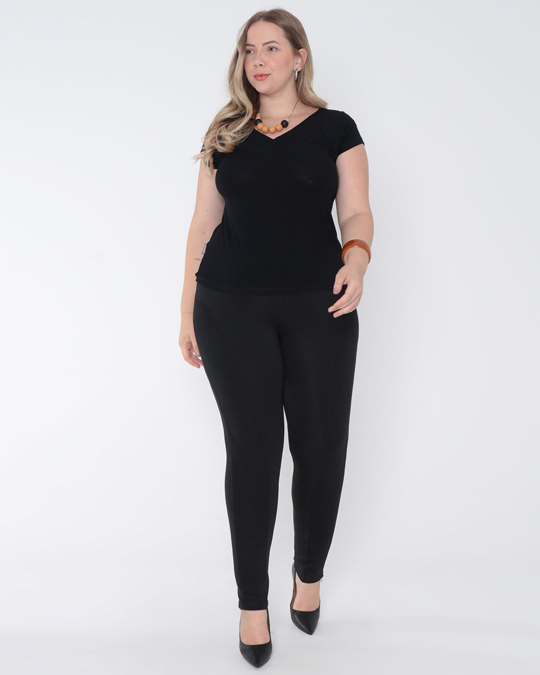 Calca-152-Cenoura-Com-Bolso---Preto