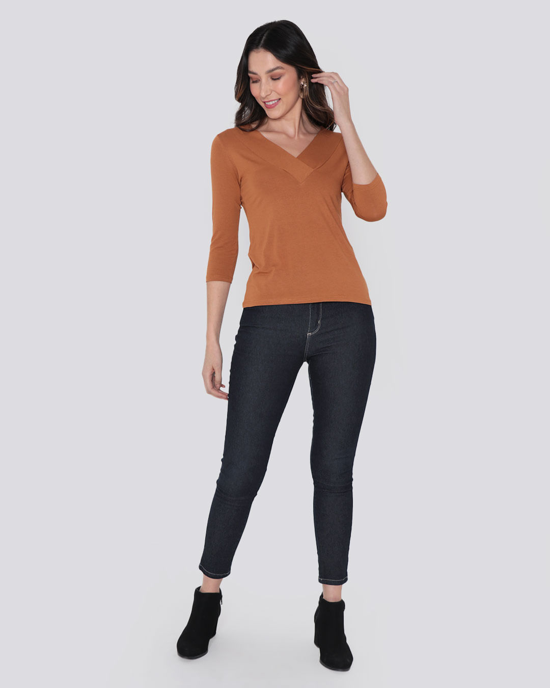 Blusa-Il502-Gola-V-Manga-78---Marrom-Claro