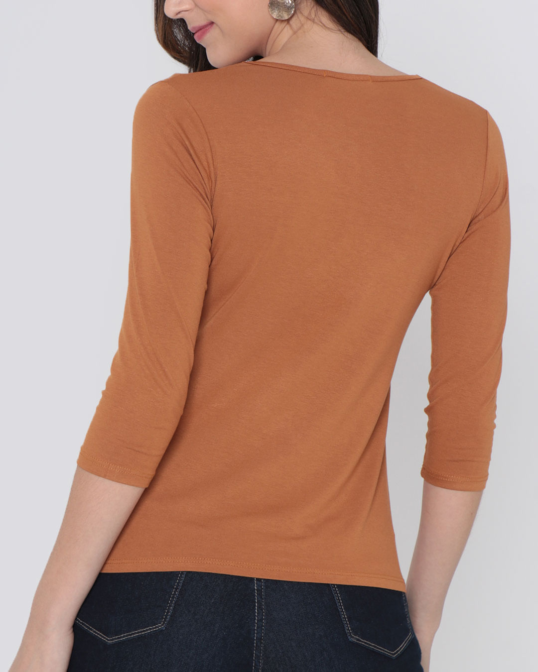 Blusa Feminina Manga 3/4 Decote V Marrom | Lojas Torra