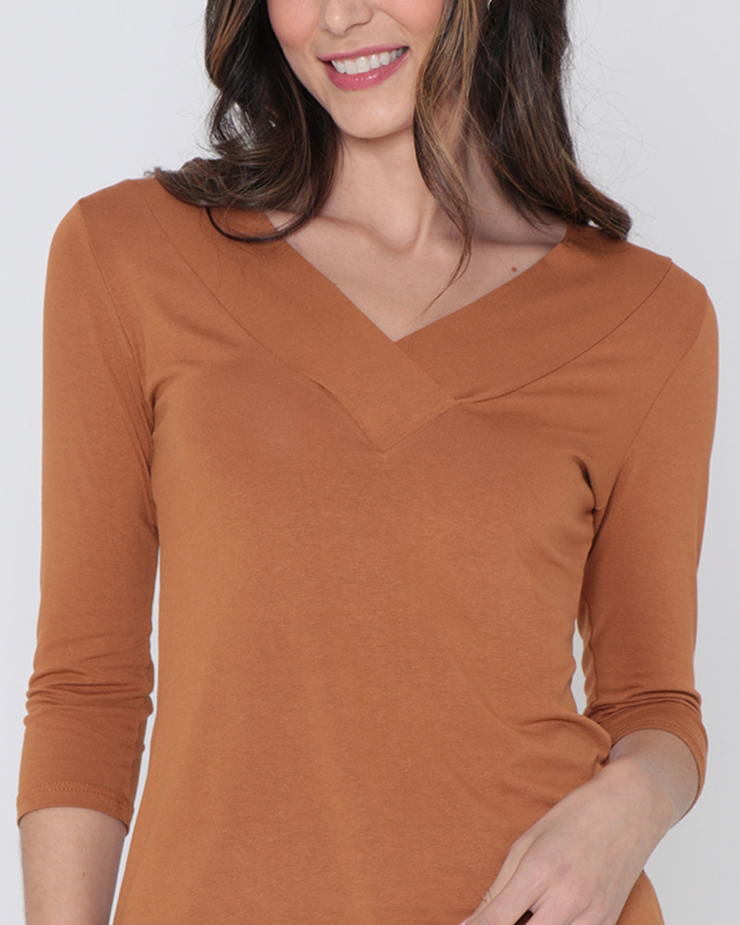 Blusa-Il502-Gola-V-Manga-78---Marrom-Claro
