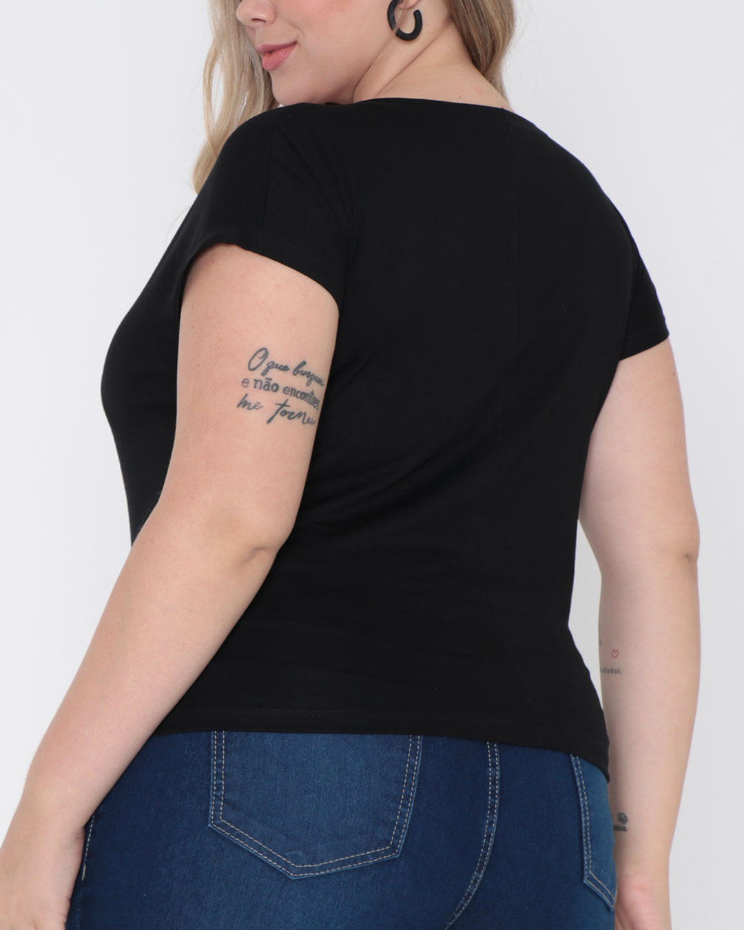 Blusa-7779-Estampada-Preta-Mesa---Preto