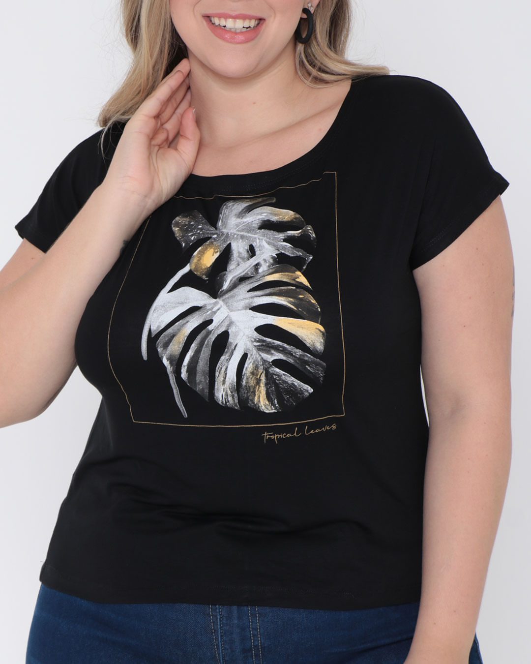 Blusa-7779-Estampada-Preta-Mesa---Preto
