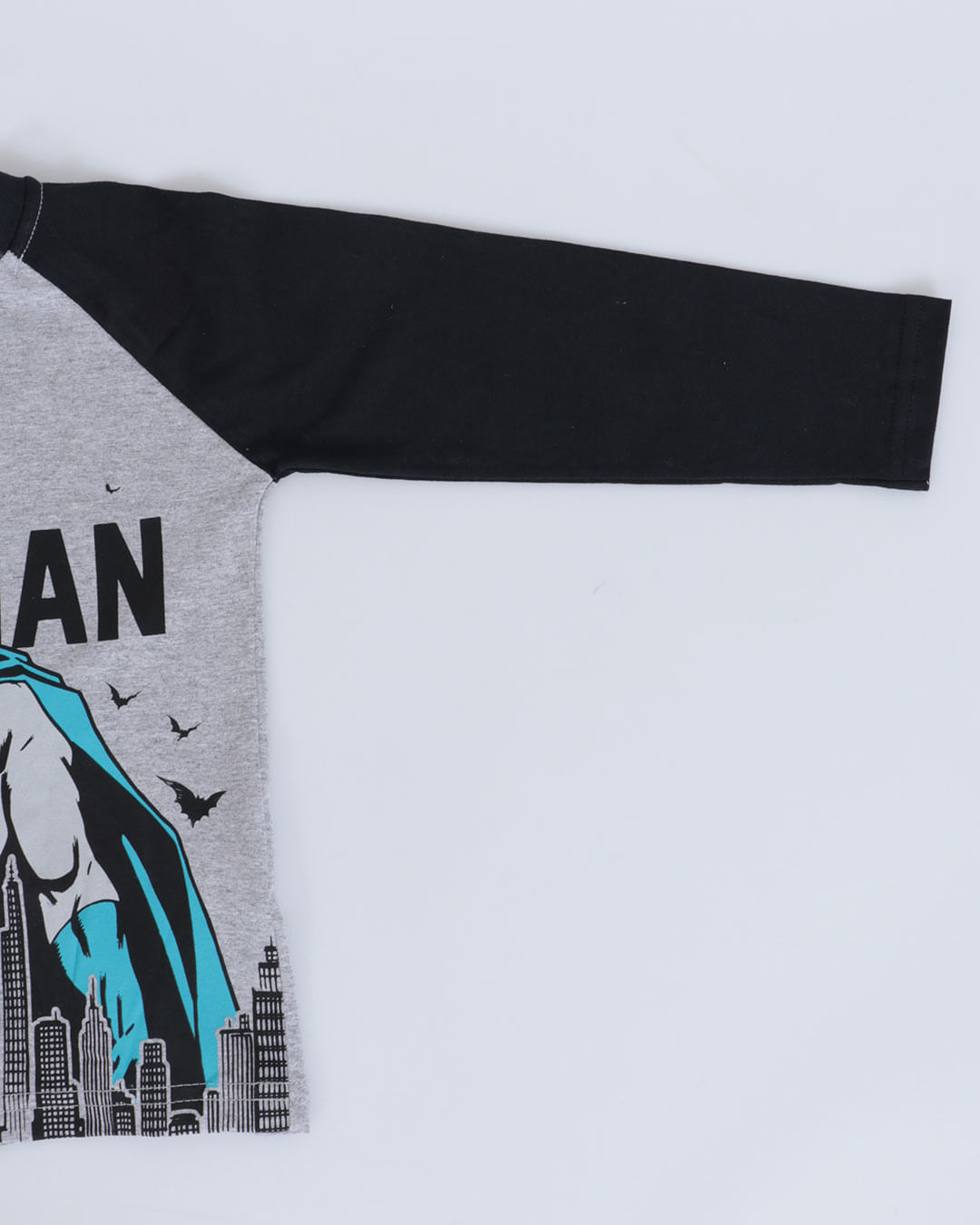 Camiseta-Ml-T34837-Batman-M13---Cinza-Claro