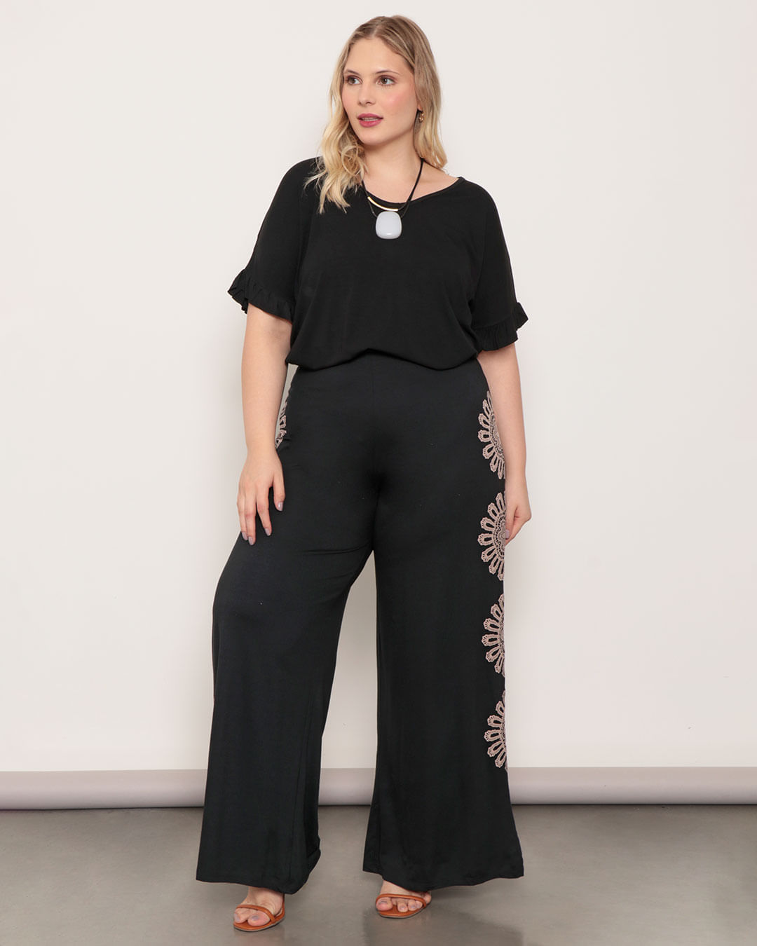 Blusa-34313-Babados-Mc---Preto