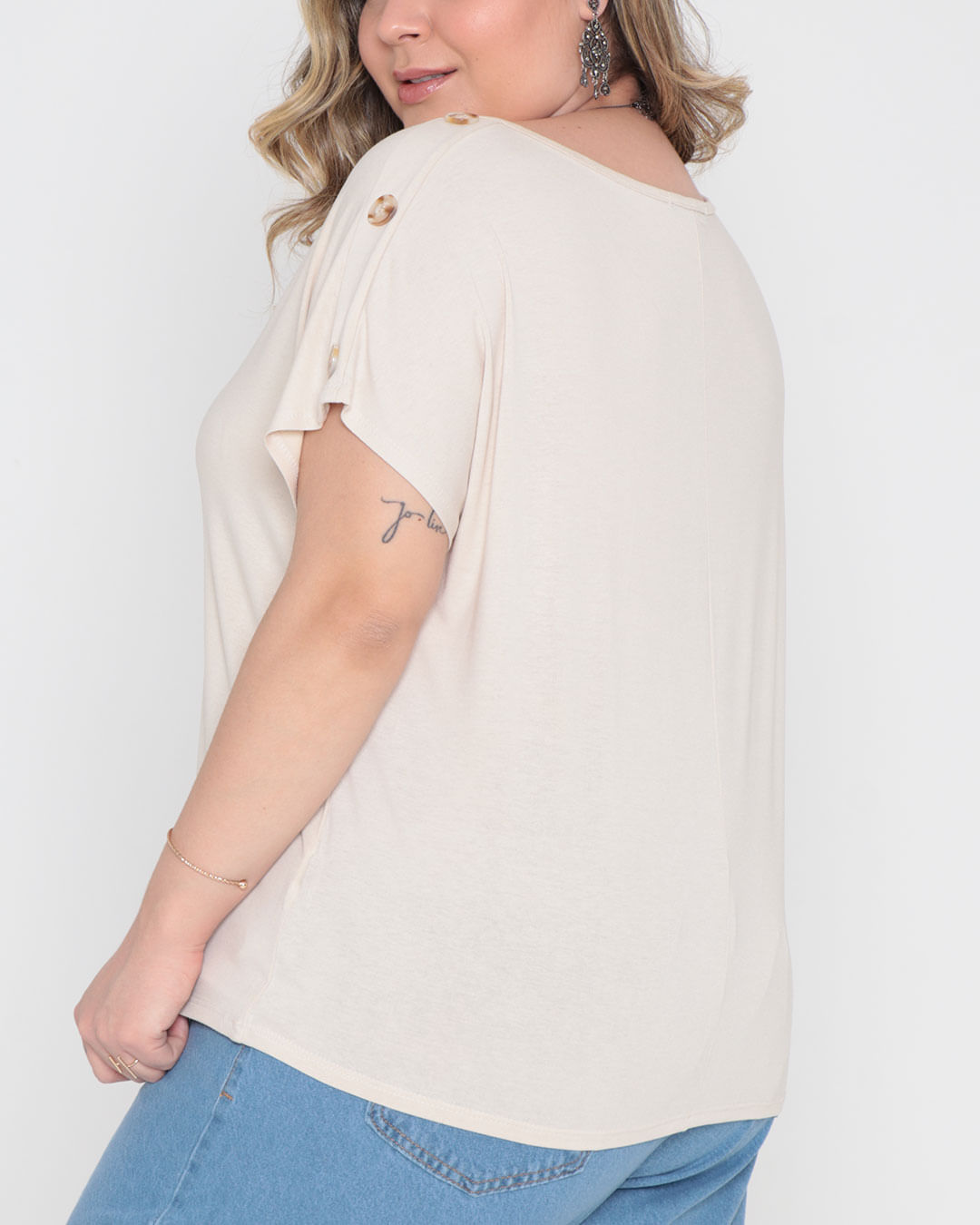 Blusa-Pl041-C-Botoes-Decote-V---Bege-Claro
