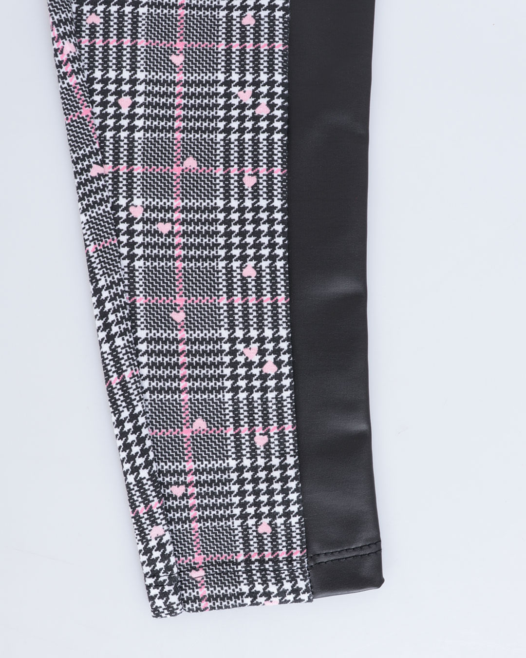 Calca-Xadrez-073328-Fem13---Preto-Xadrez