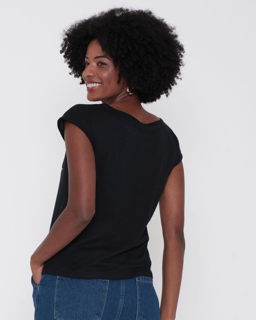 Blusa-21096--Estampada-Preta--Mesa---Preto