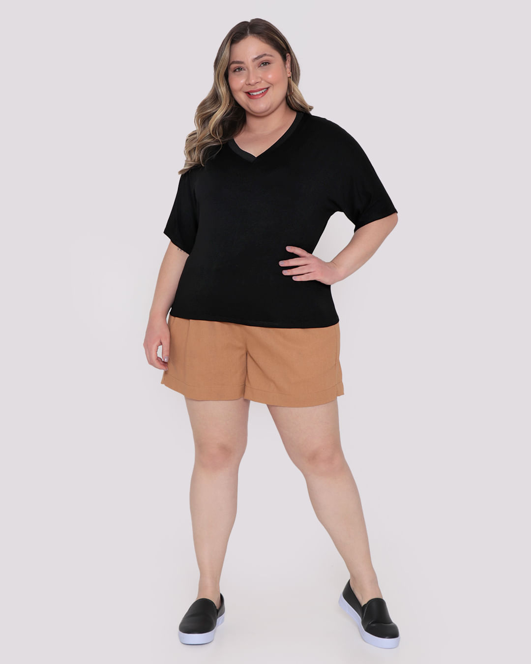 Blusa-Pl522-Gola-V-C-Retilinea---Preto