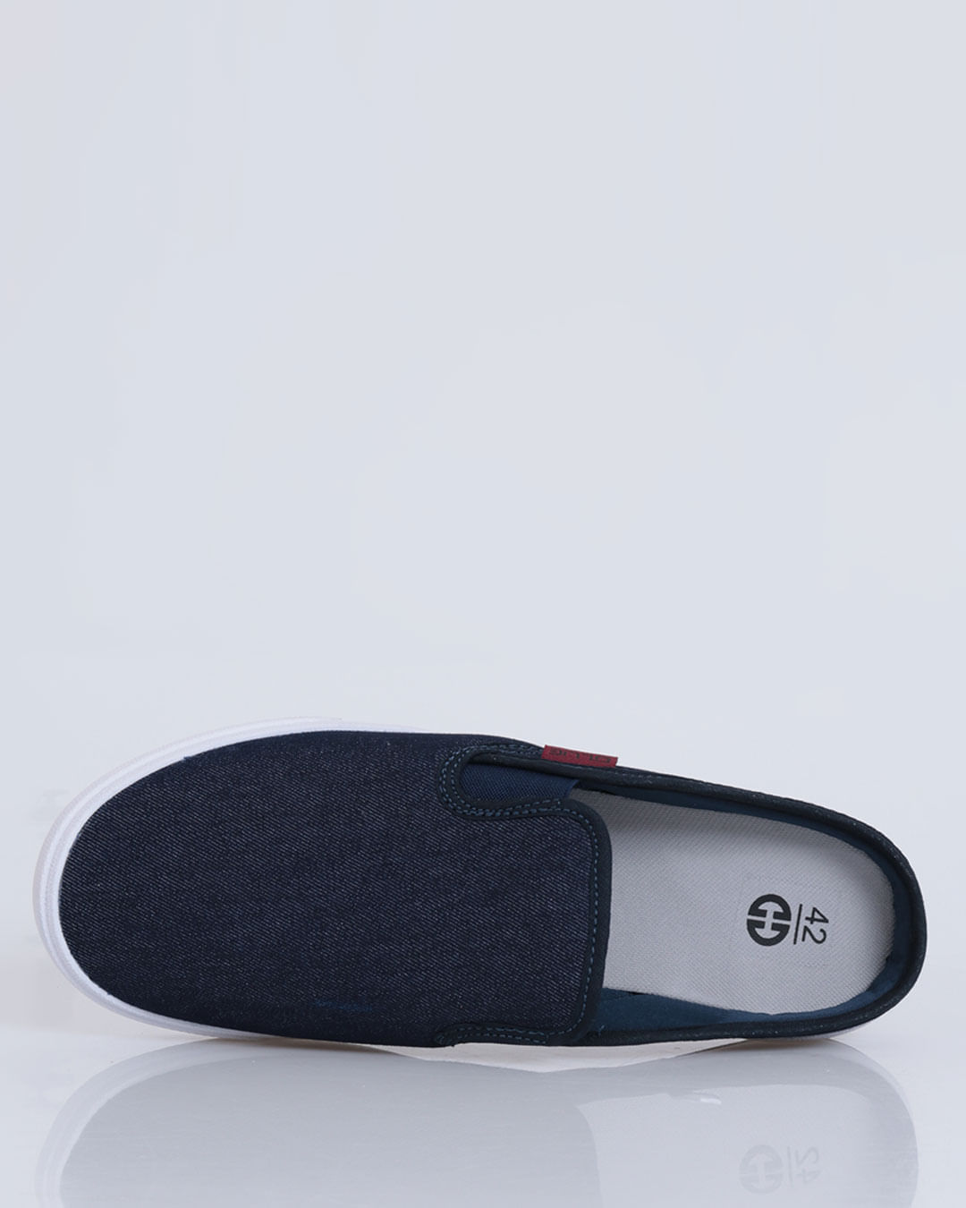 Tem-Cas-Yky-Marinho-502---Marinho