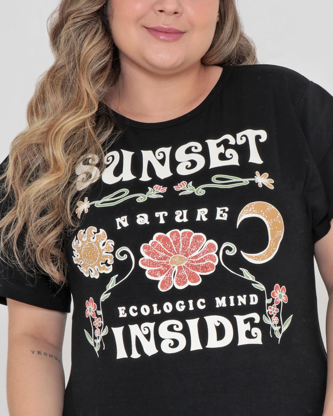 Blusa-7331-Mc-Estampa-Localizada---Preto