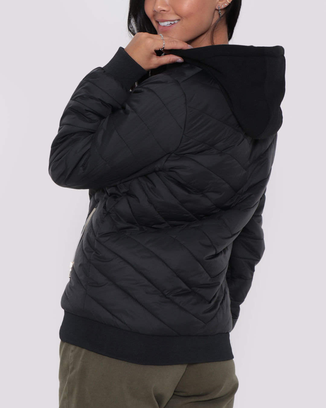 Jaqueta-Bomber-Capuz-Lpj-211707---Preto