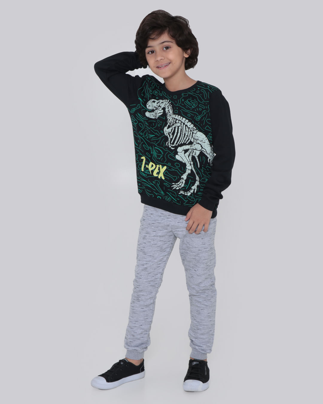 Conj-22401-Fc-Gc-Mol-M-48-Dino---Preto