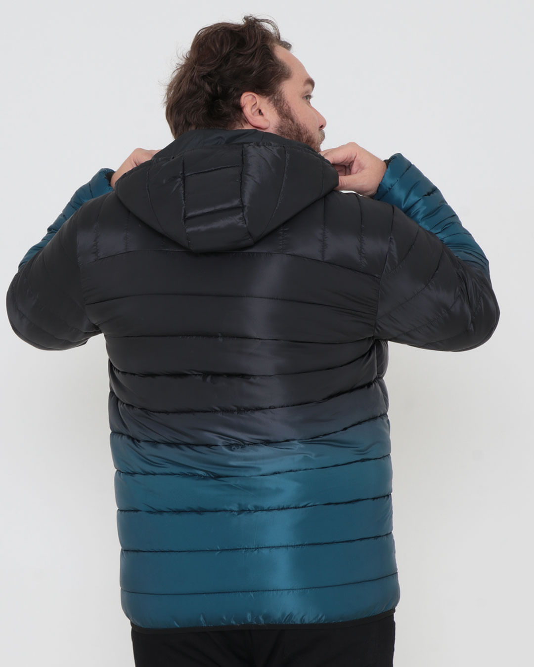 Jaqueta-7w22m-002-Com-Capuz-Degrade-Plus---Preto-Outros
