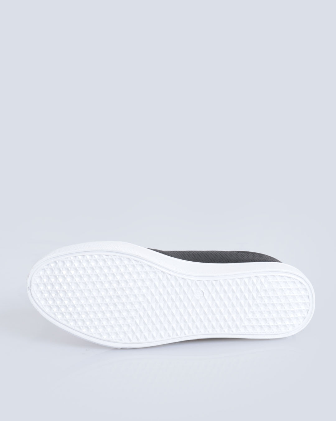 Ten-Cas-3233-Preto---Preto