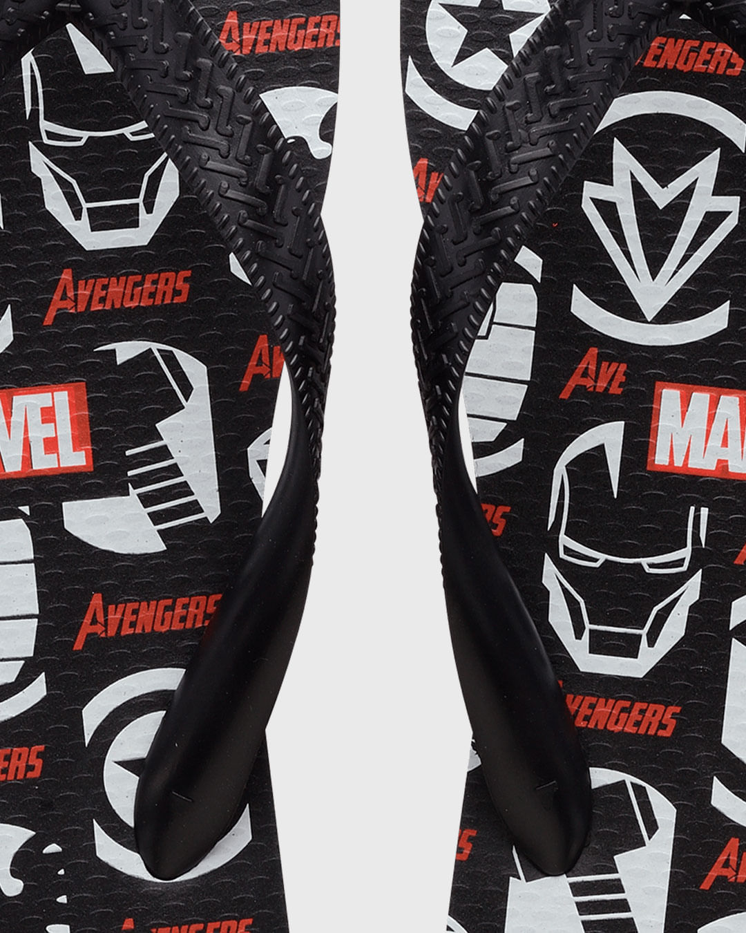 Chi-Mas-4146953-0090-Preto-Marvel---Preto