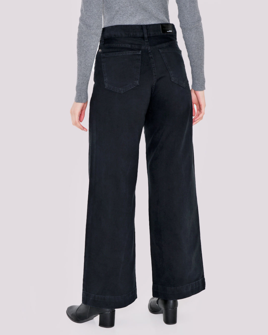 Calca-2082174-Jns-Wide-Leg---Black-Jeans-Escuro