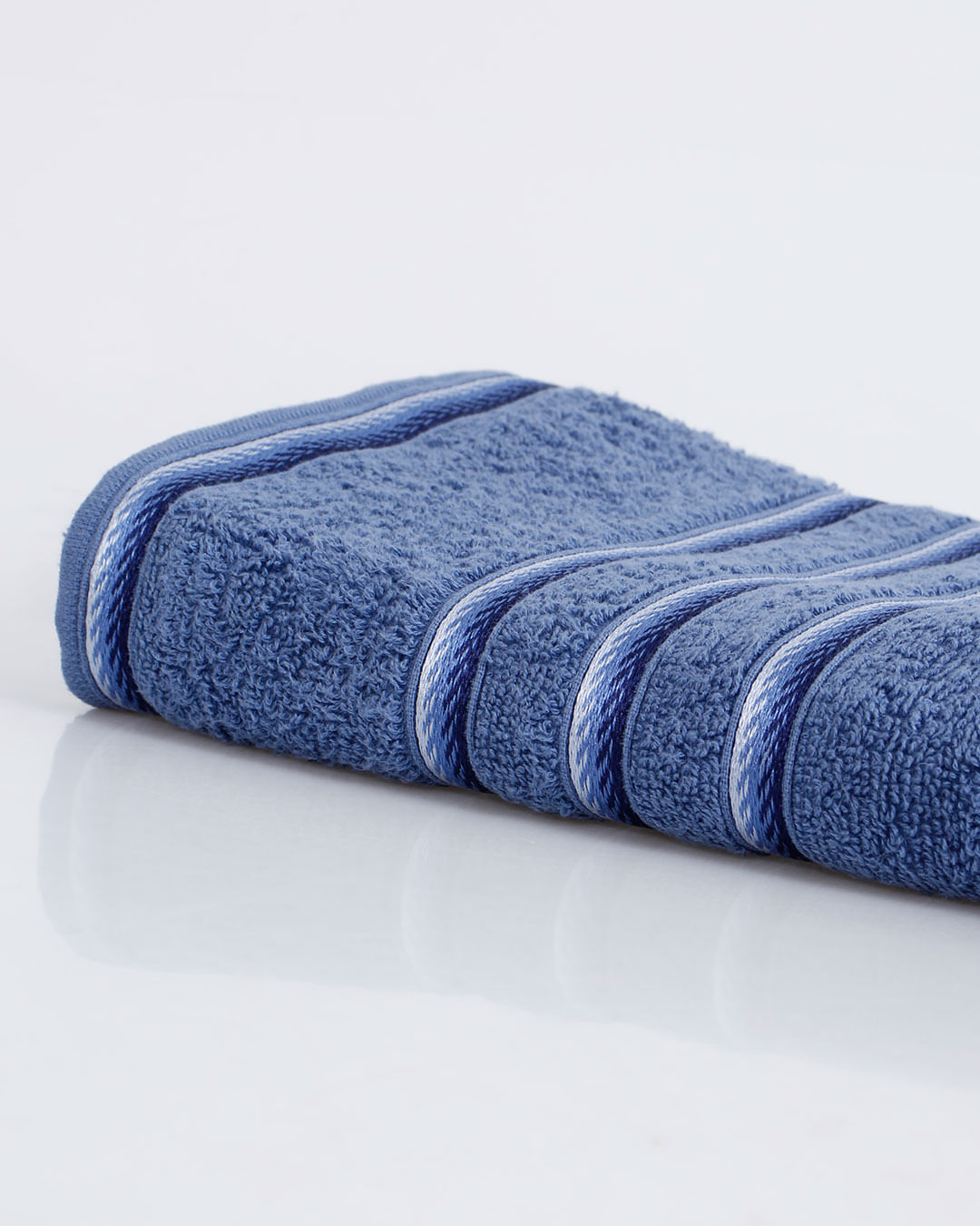 T-Banho-Classic-68x135-Azul-608---Azul-Medio