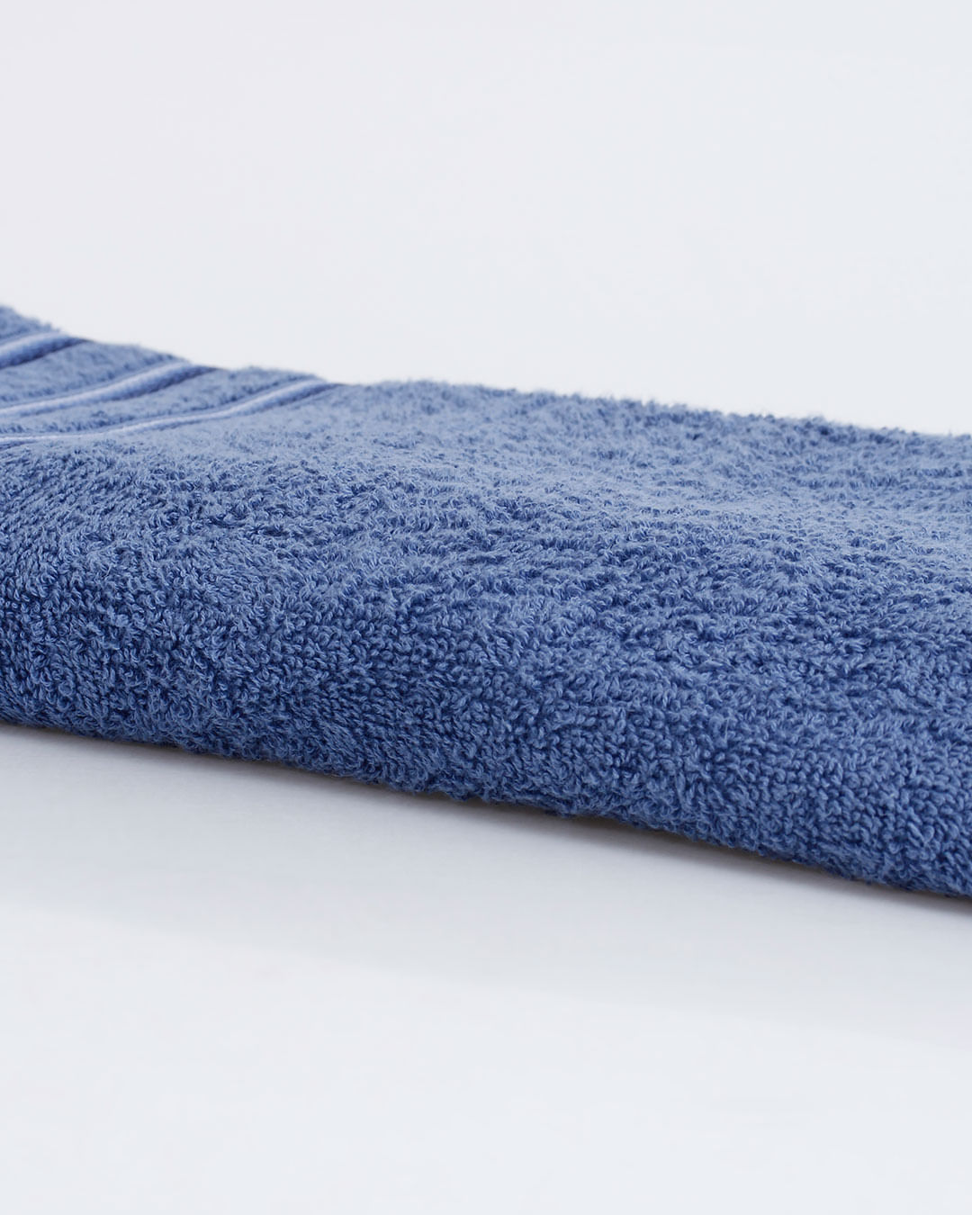 T-Banho-Classic-68x135-Azul-608---Azul-Medio